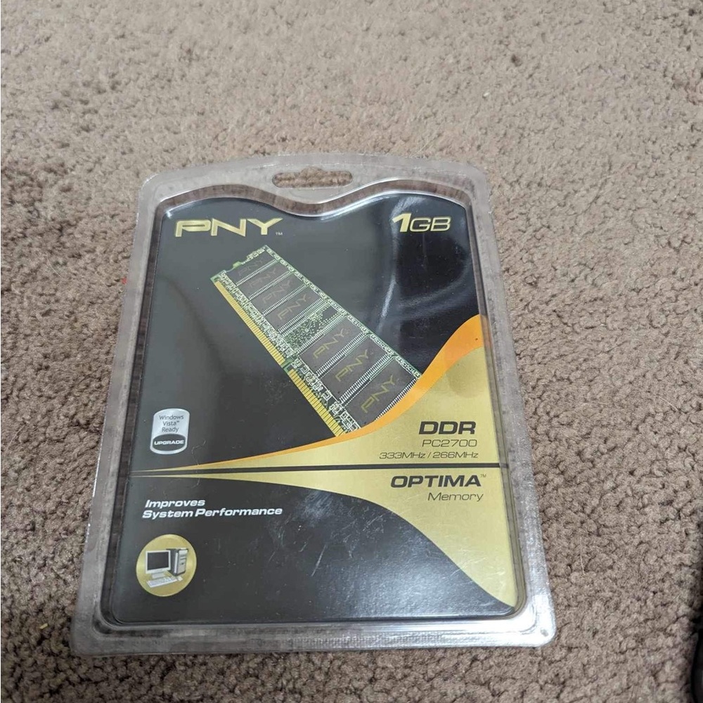 PNY 1GB Optima Memory cards ***NIB***